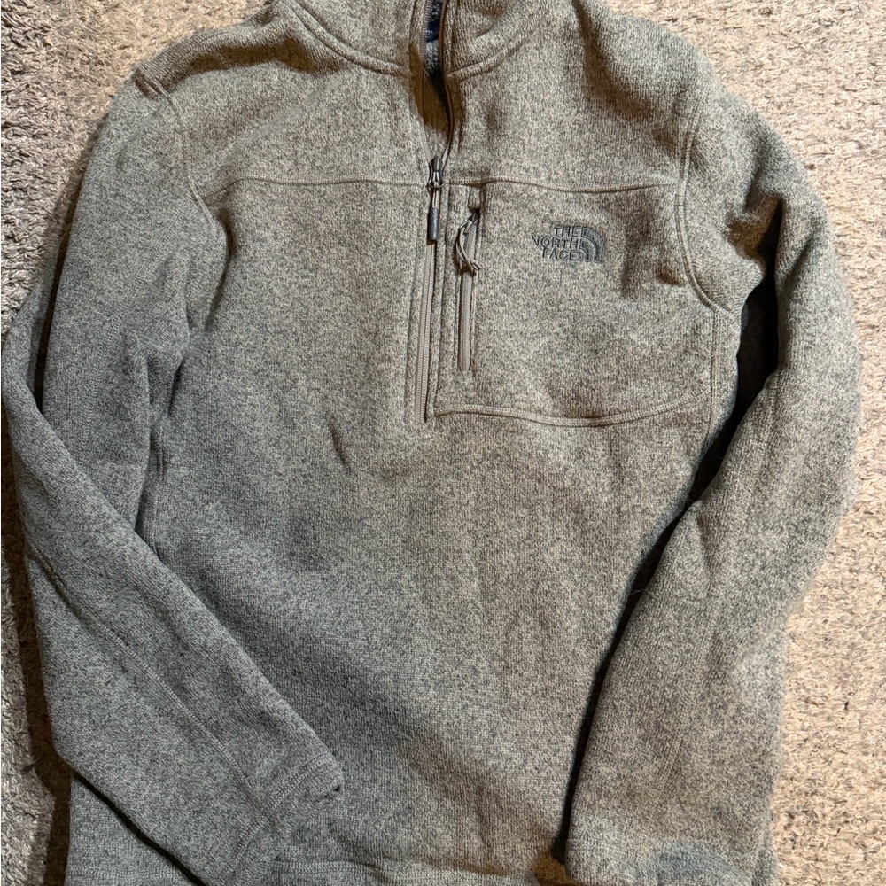 The North Face Men's Zip-Up Sweater in Olive